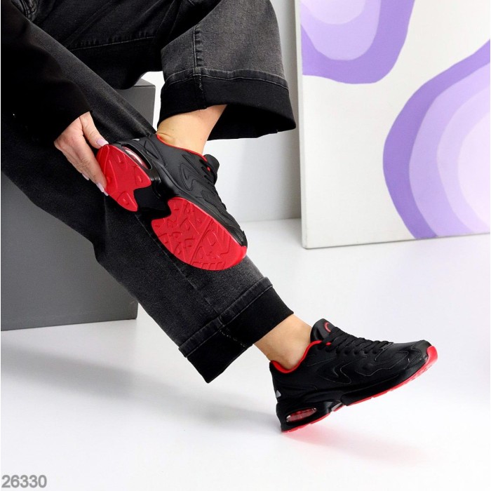 Кросівки жіночі еко-шкіра колір-чорний 36,37,38р