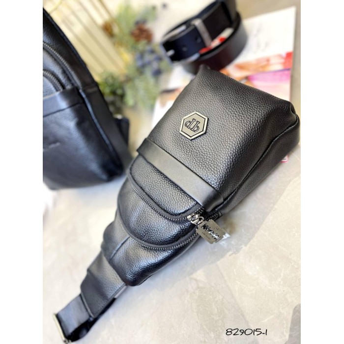 Сумка чоловіча кросбоді 3 відділення натуральна шкіра Чорна