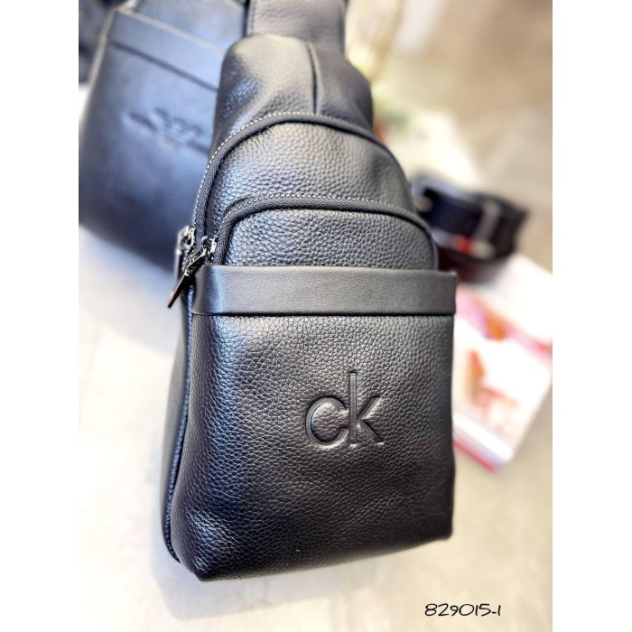 Сумка чоловіча кросбоді 3 відділення натуральна шкіра Чорна