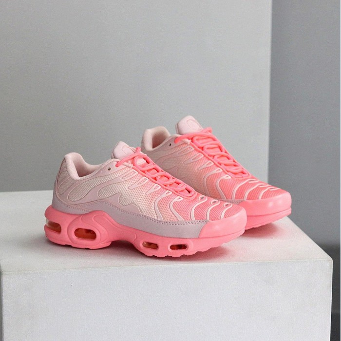 Кросівки жіночі еко-шкіра колір-пудра 36,38,39,40,41р