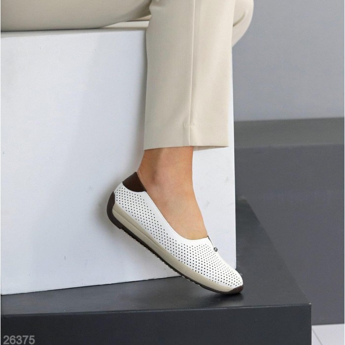 Балетки жіночі натуральна шкіра білі 36,37,38,39,41р