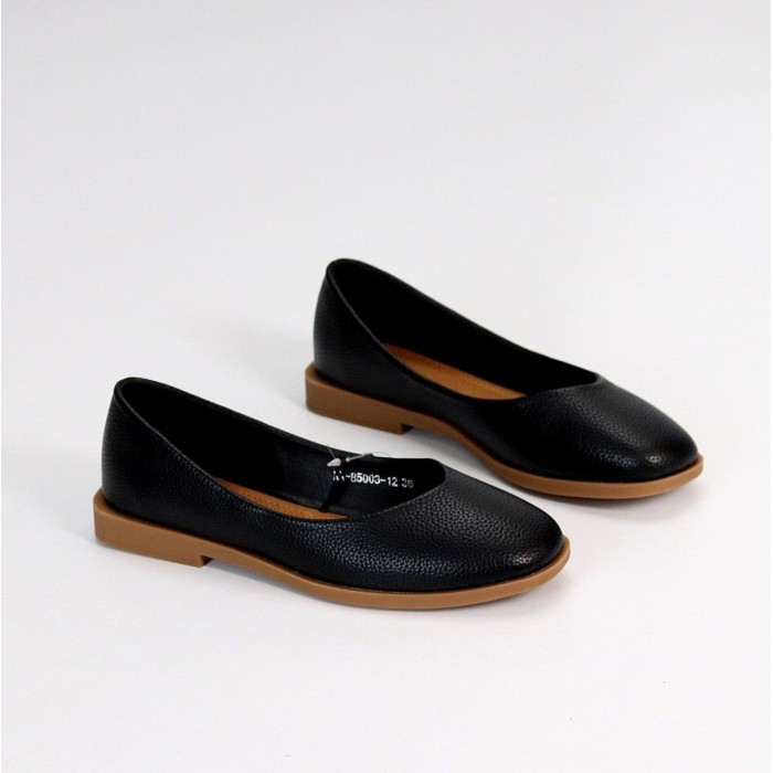 Балетки жіночі натуральна шкіра колір-чорний 36,37,40р