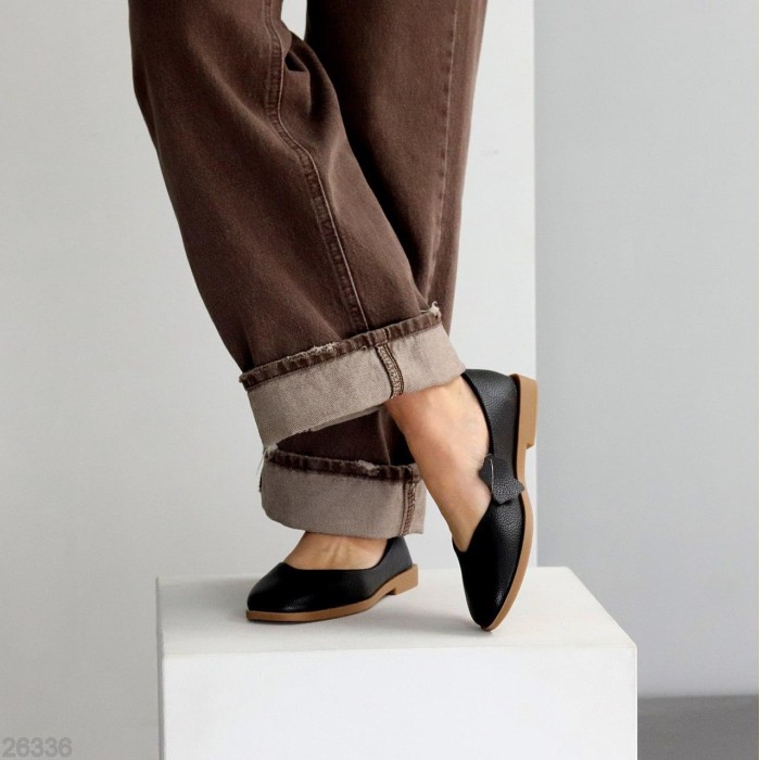 Балетки жіночі натуральна шкіра колір-чорний 36,37,40р