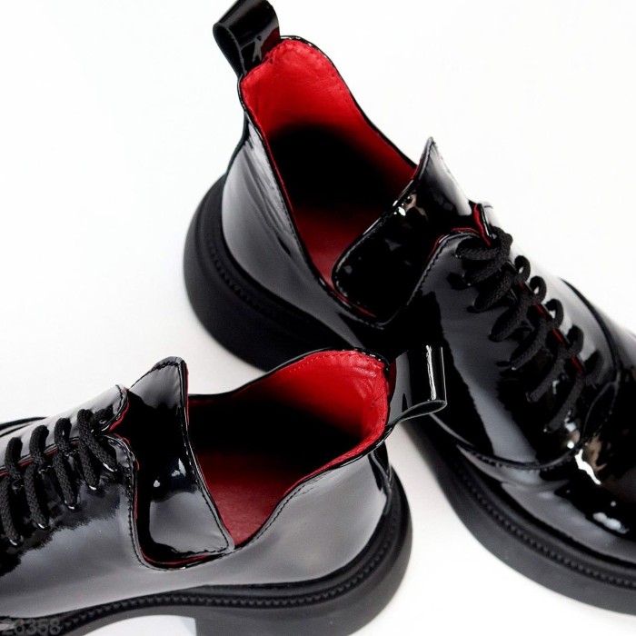 Туфлі жіночі натуральна шкіра чорні демі 37,38,39,40р