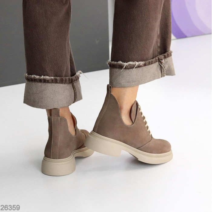 Туфлі жіночі натуральна замша беж демі 36,37,38,40р