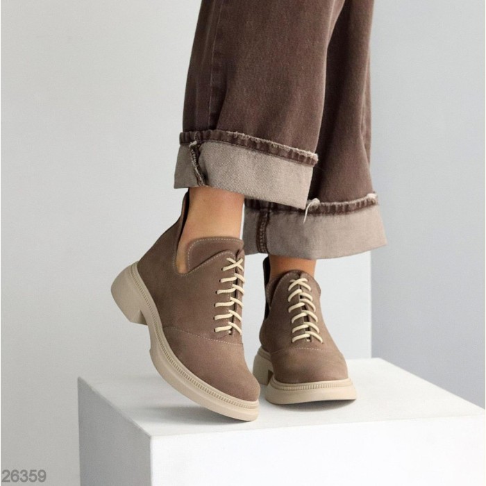 Туфлі жіночі натуральна замша беж демі 36,37,38,40р