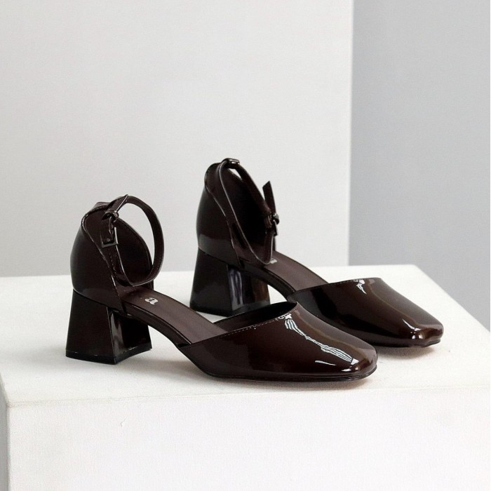 Туфлі жіночі еко шкіра колір-шоколад на 37,39,40,41р