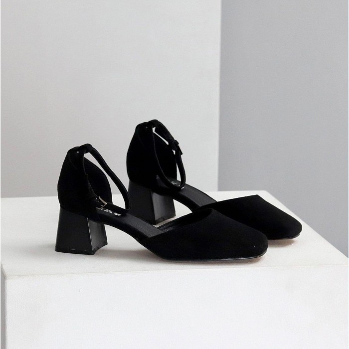 Туфли жіночі екозамша колір чорний на 37,38,39,41р