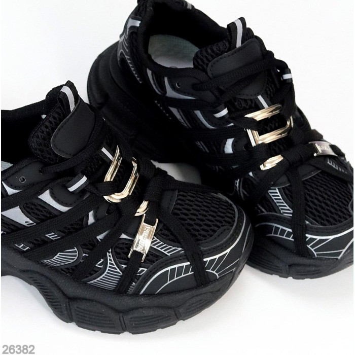 Кросівки жіночі еко-шкіра/текстиль колір-чорний на 35.5,36,37,39р