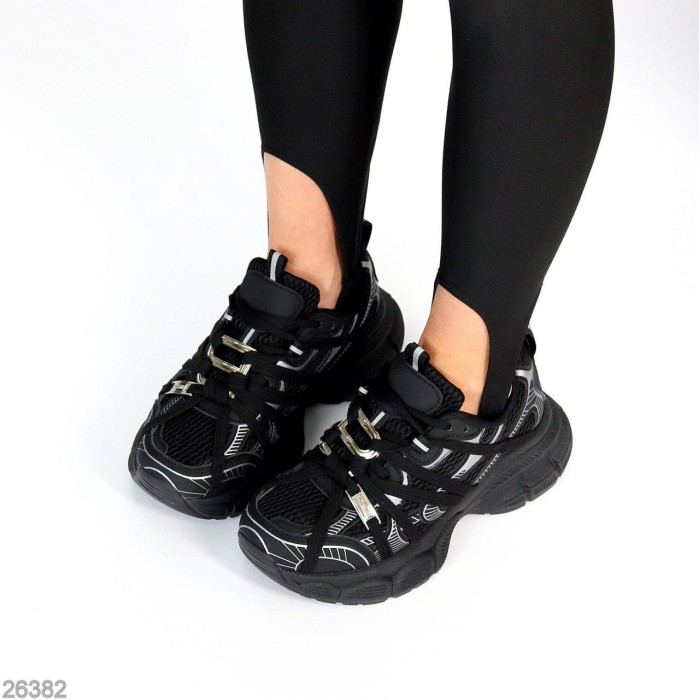 Кросівки жіночі еко-шкіра/текстиль колір-чорний на 35.5,36,37,39р