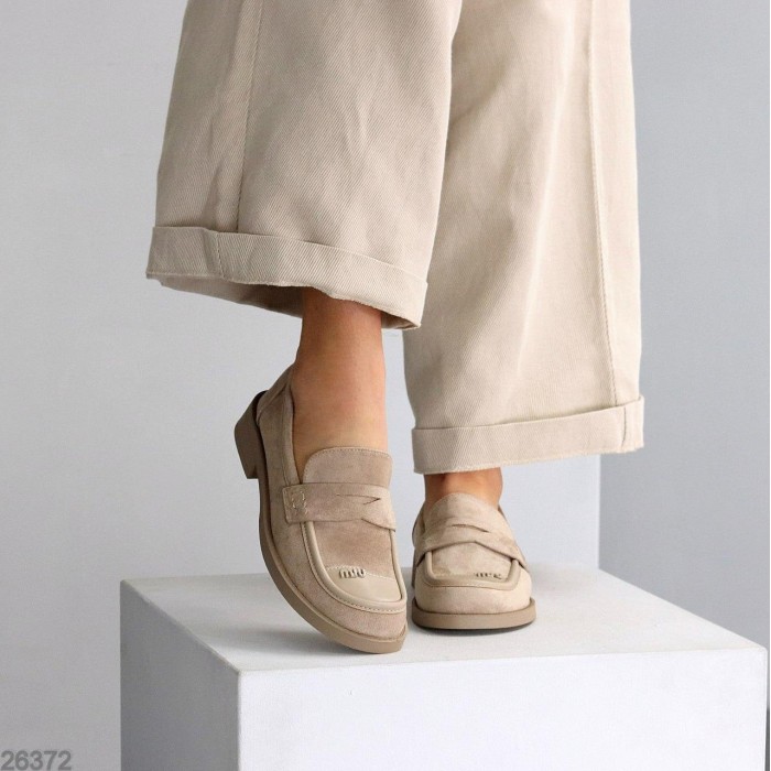 Лофери жіночі еко-замша/еко-шкіра беж на 35.5,37,39р.