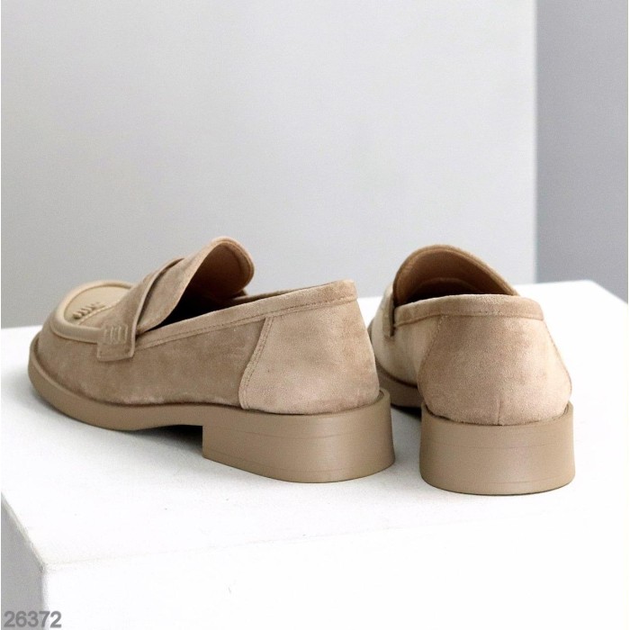 Лофери жіночі еко-замша/еко-шкіра беж на 35.5,37,39р.