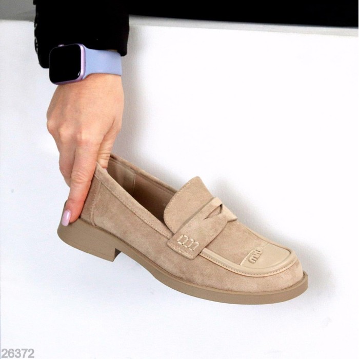 Лофери жіночі еко-замша/еко-шкіра беж на 35.5,37,39р.