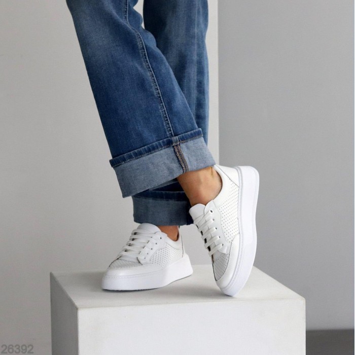 Кросівки жіночі натуральна шкіра білі 36,37,38,39,40р