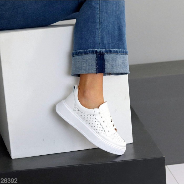 Кросівки жіночі натуральна шкіра білі 36,37,38,39,40р