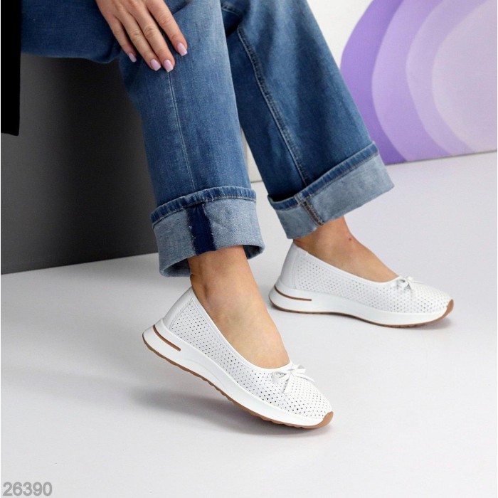 Балетки жіночі натуральна шкіра білі 36,38,39.41р