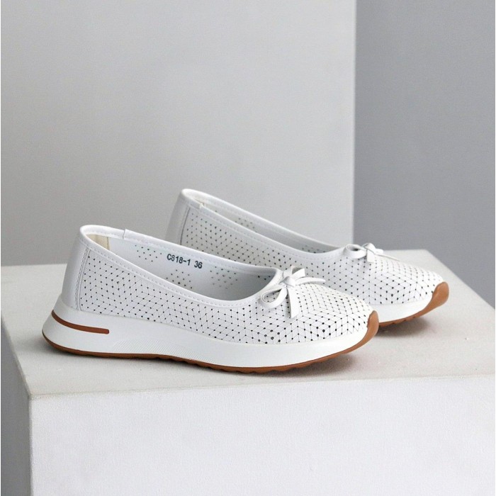 Балетки жіночі натуральна шкіра білі 36,38,39.41р