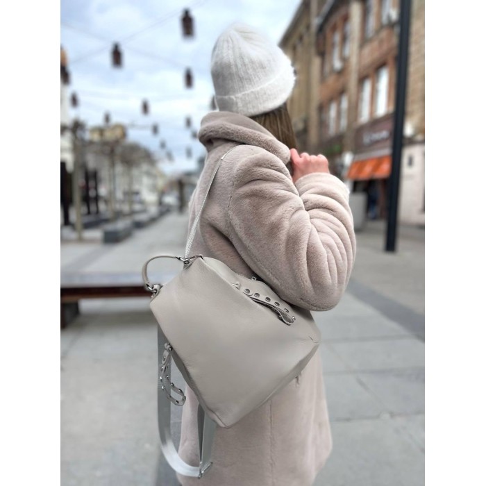 Рюкзак жіночий декор застібки натуральна шкіра.Чорний, Бежевий