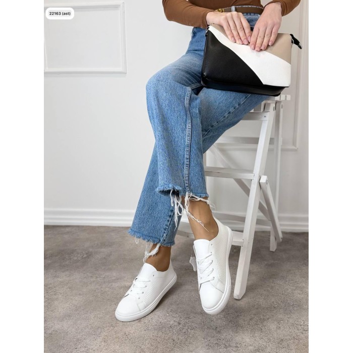 Кеди жіночі натуральна шкіра перфорація білі 36,37,38,39,40,41р