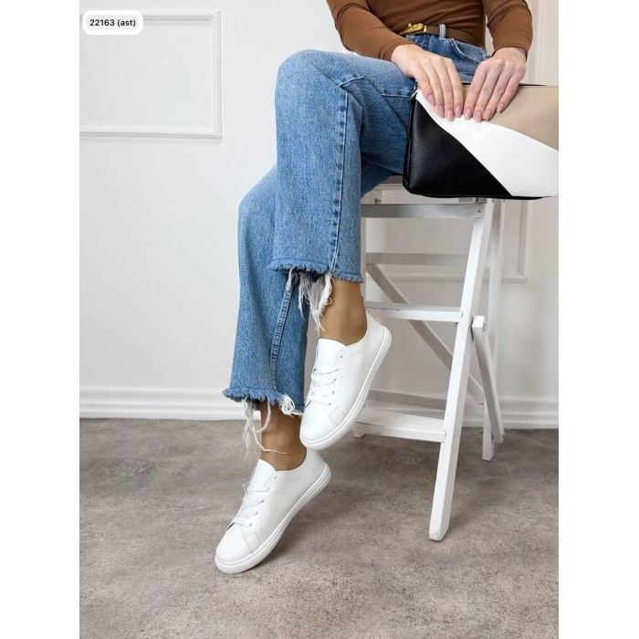 Кеди жіночі натуральна шкіра перфорація білі 36,37,38,39,40,41р