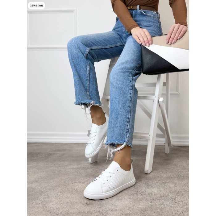 Кеди жіночі натуральна шкіра перфорація білі 36,37,38,39,40,41р