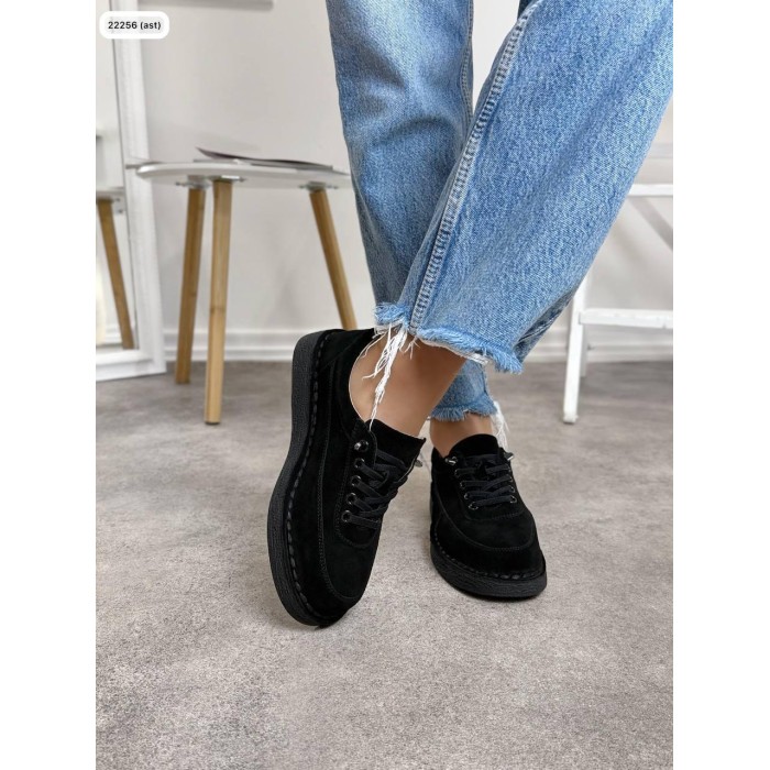 Кеди жіночі натуральна замша чорні 37,38,39,40р