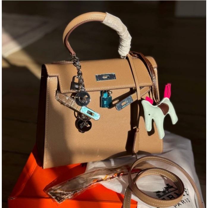 Сумка жіноча люкс натуральна шкіра Айворі, Беж, Чорний