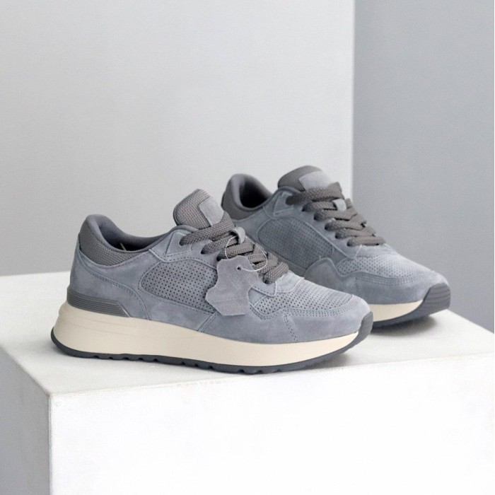 Кроссовки женские натуральная замша серые 36,37,38,39,40,41р