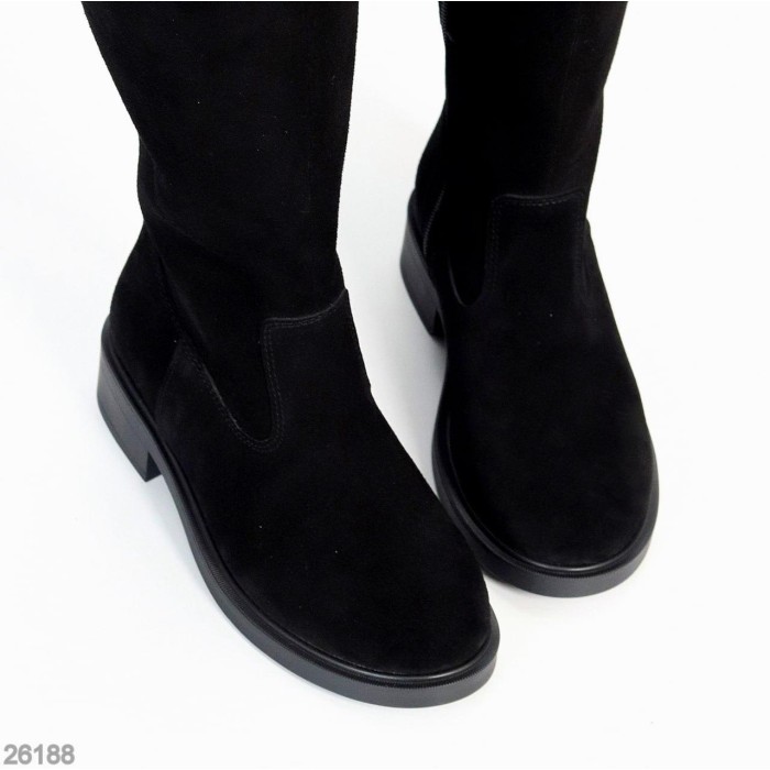Чоботи жіночі натуральна замша колір-чорний демі 37,39,40р
