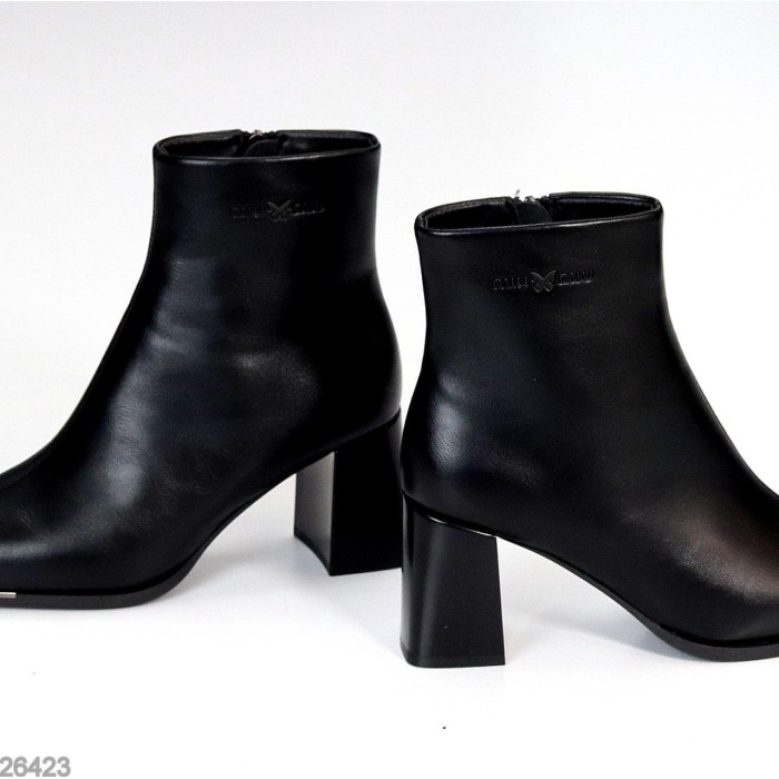 Ботильйони жіночі натуральна шкіра колір-чорний демі 36,38,39,40р