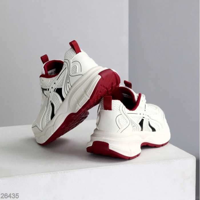 Кросівки жіночі еко-шкіра колір-білий на 35.5,37р