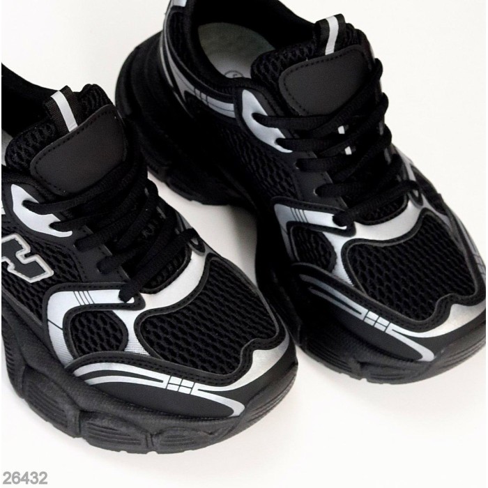 Кросівки жіночі еко-шкіра/текстиль колір-чорний на 35.5,36,37,38