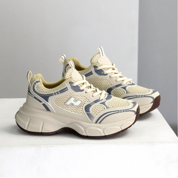 КросІвки жіночі еко-шкіра/текстиль колір-беж на 36р.