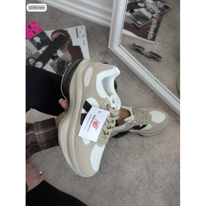 Кросівки жіночі комбіновані натуральна замша/ щкіра бежеві на 37,38,39р