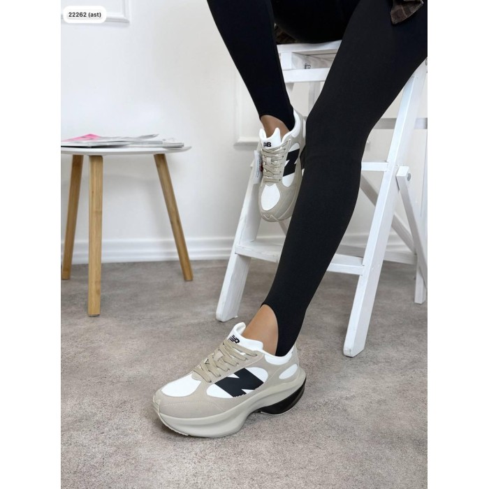 Кросівки жіночі комбіновані натуральна замша/ щкіра бежеві на 37,38,39р