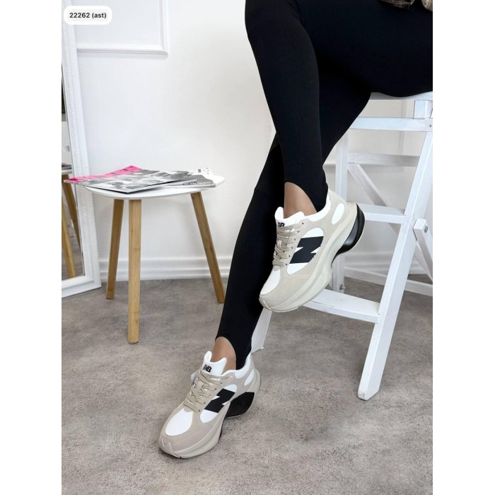 Кросівки жіночі комбіновані натуральна замша/ щкіра бежеві на 37,38,39р