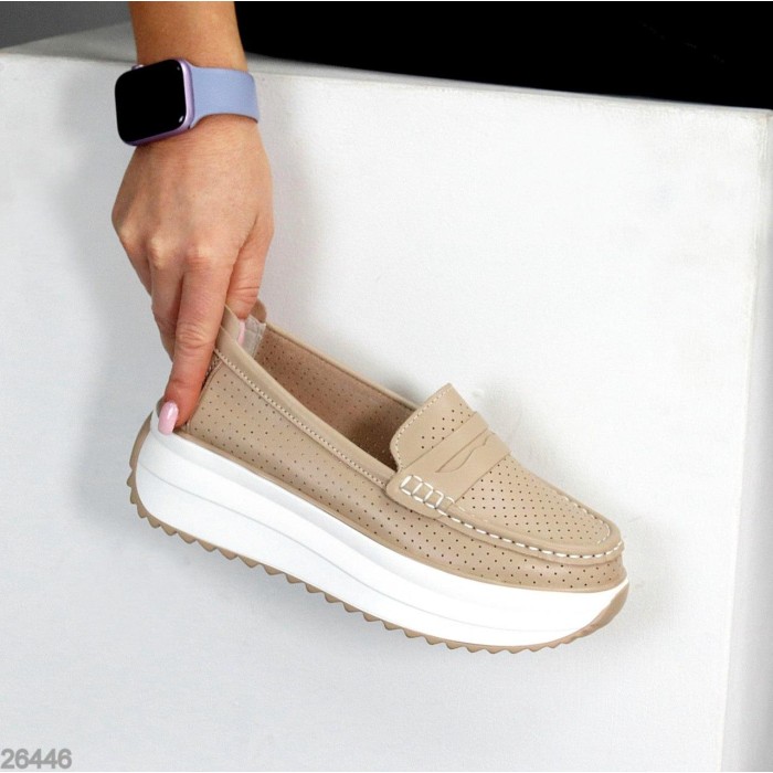 Лофери жіночі натуральна шкіра колір-беж 36,39,40,41р