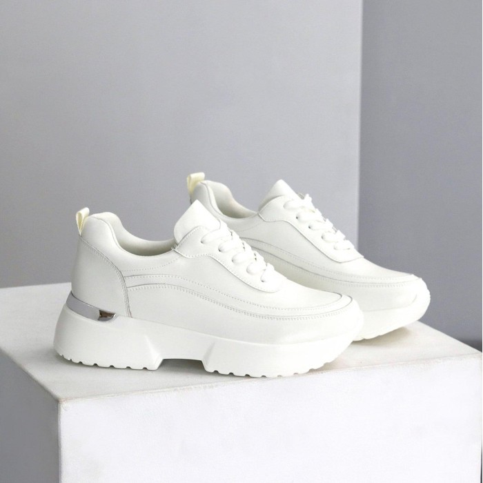 Кросівки жіночі натуральна шкіра білі 38,39,41р