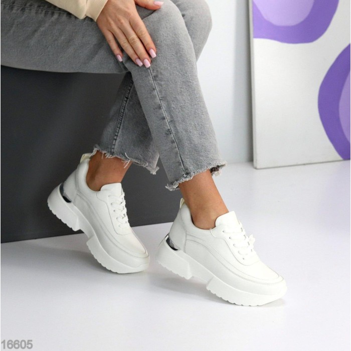 Кросівки жіночі натуральна шкіра білі 38,39,41р