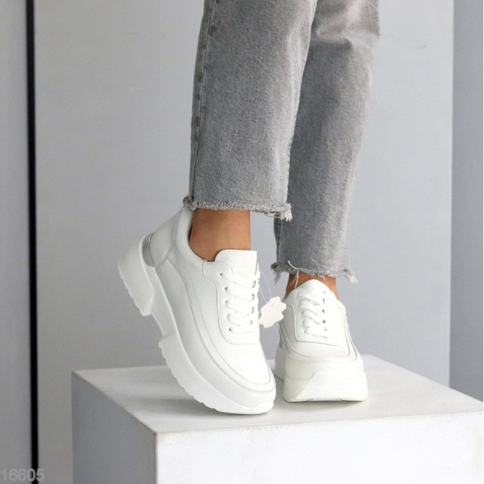 Кросівки жіночі натуральна шкіра білі 38,39,41р