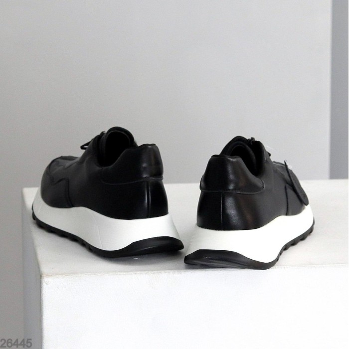 Кросівки жіночі натуральна шкіра чорні 37,39,41р