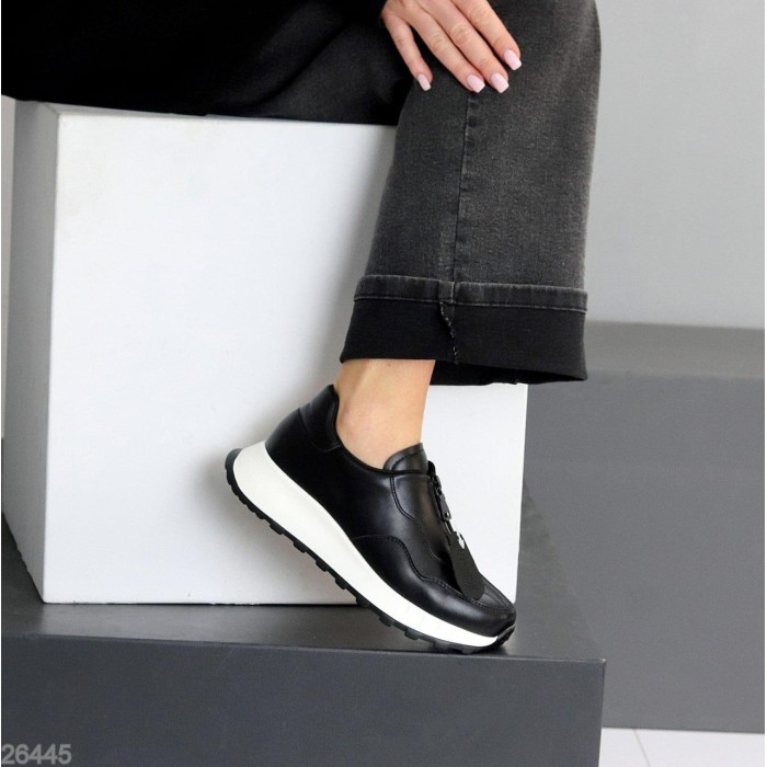 Кросівки жіночі натуральна шкіра чорні 37,39,41р