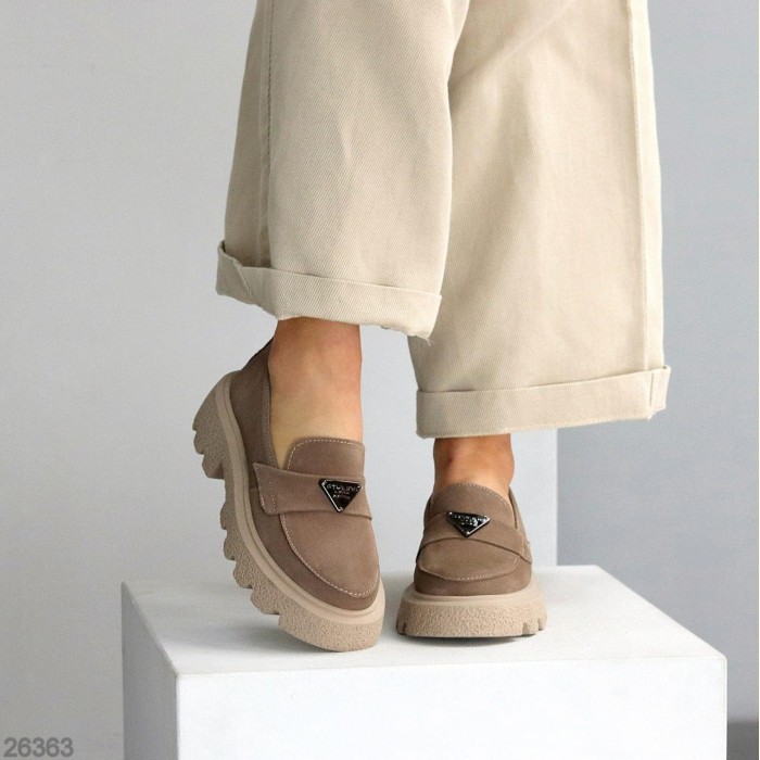 Лофери жіночі натуральна замша беж 36,38,40р