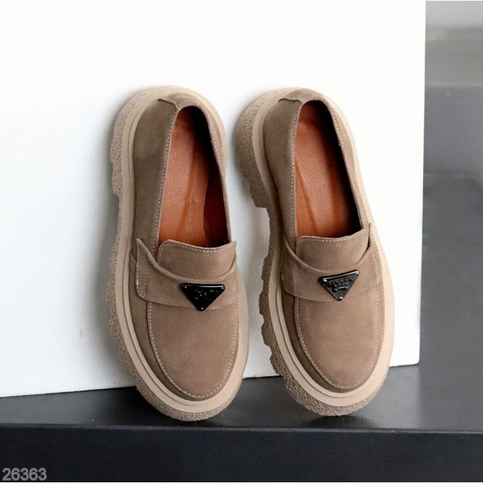 Лофери жіночі натуральна замша беж 36,38,40р