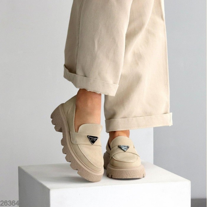 Лофери жіночі натуральна замша беж 37,38,40р