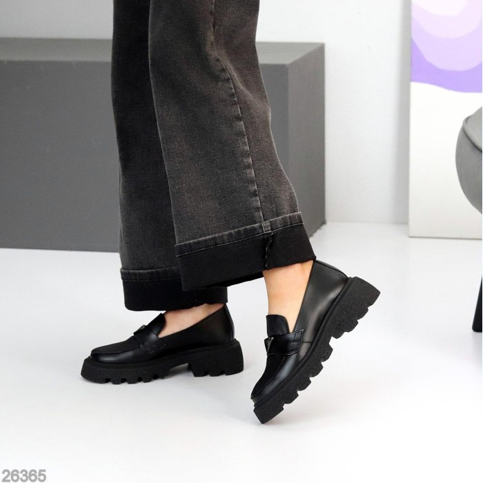 Лофери жіночі натуральна шкіра чорні 36,37,38,39,40р