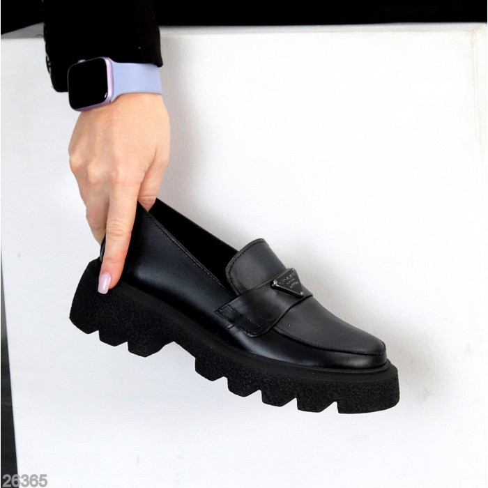 Лофери жіночі натуральна шкіра чорні 36,37,38,39,40р