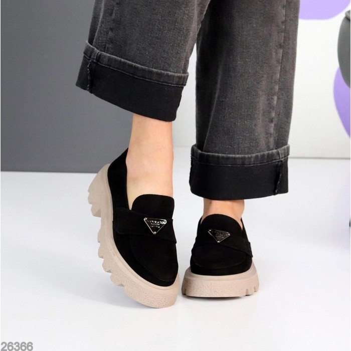 Лофери жіночі натуральна замша чорні 36,37,38,40р