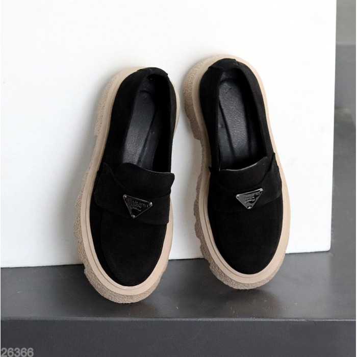 Лофери жіночі натуральна замша чорні 36,37,38,40р