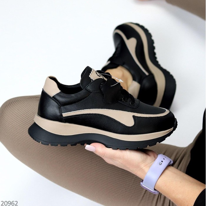 Кросівки жіночі натуральна шкіра чорні 36,37,39р